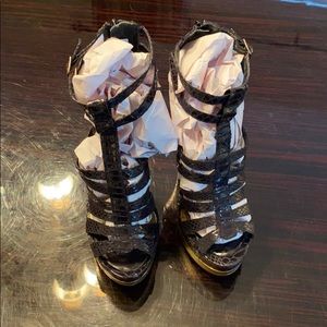 Women Sandal Heel Size 9